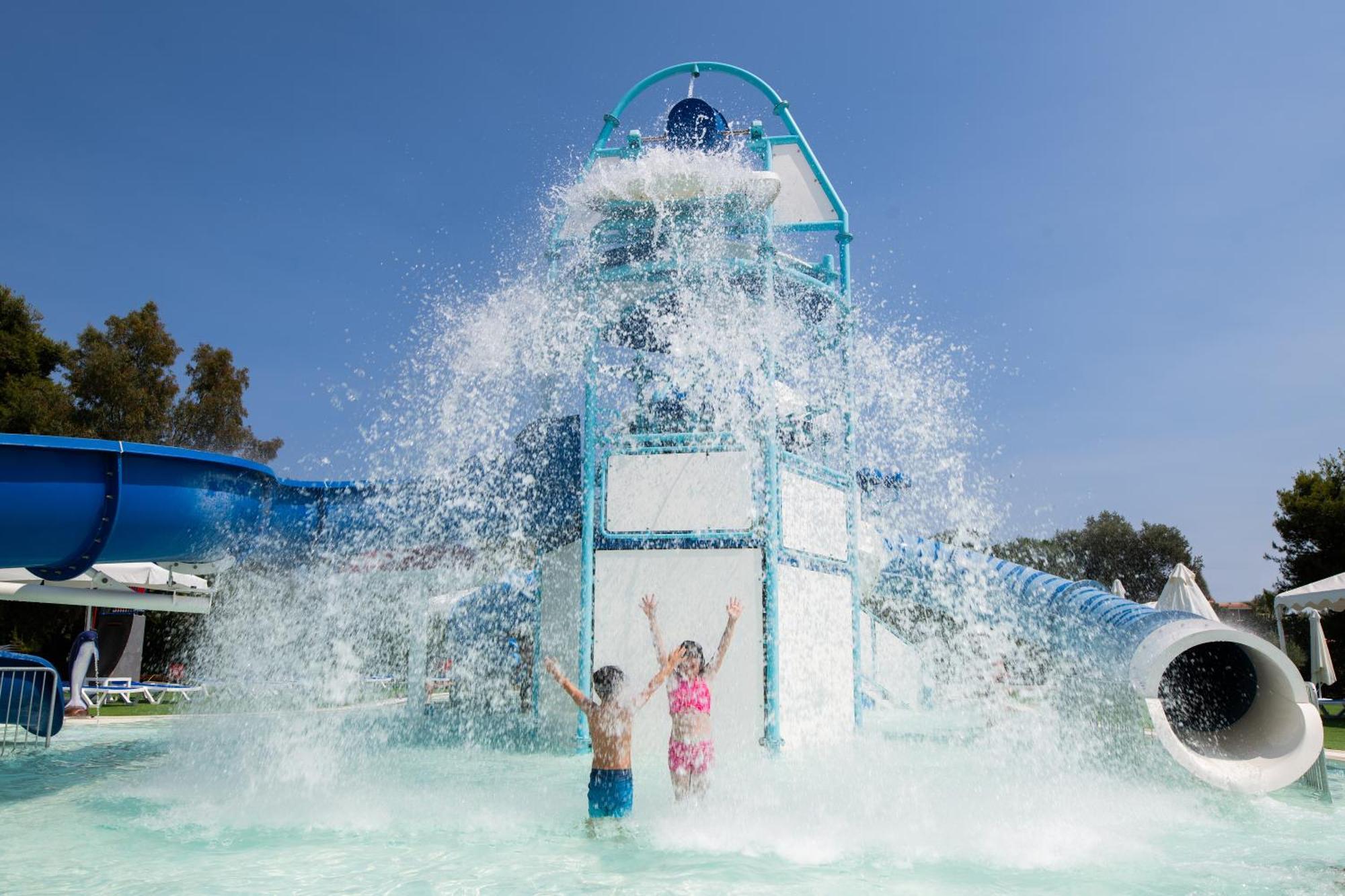 Brown Beach Evia Island, All Inclusive In Eretria, A Member Of Brown Hotels ภายนอก รูปภาพ